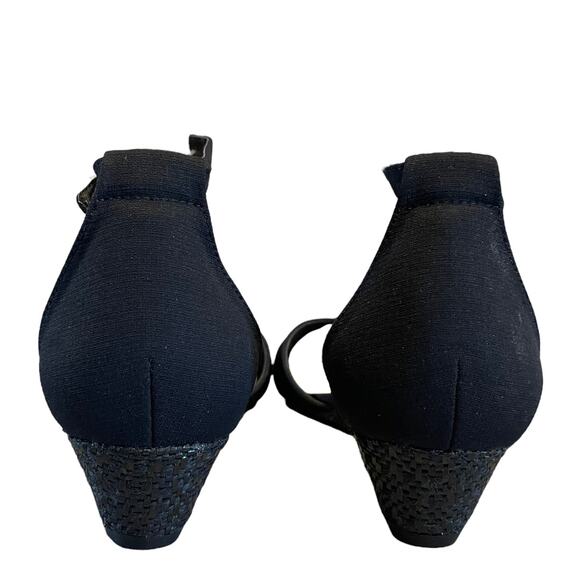 NEW Women's Charter Club Toniie Wedge Sandals Pumps Black Suede 7M - Picture 3 of 10